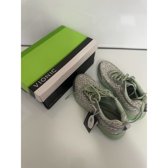 Vionic Shoes - New Vionic Women size 8.5 wide Light Grey MInt Python Orthotic Tennis Athletic
